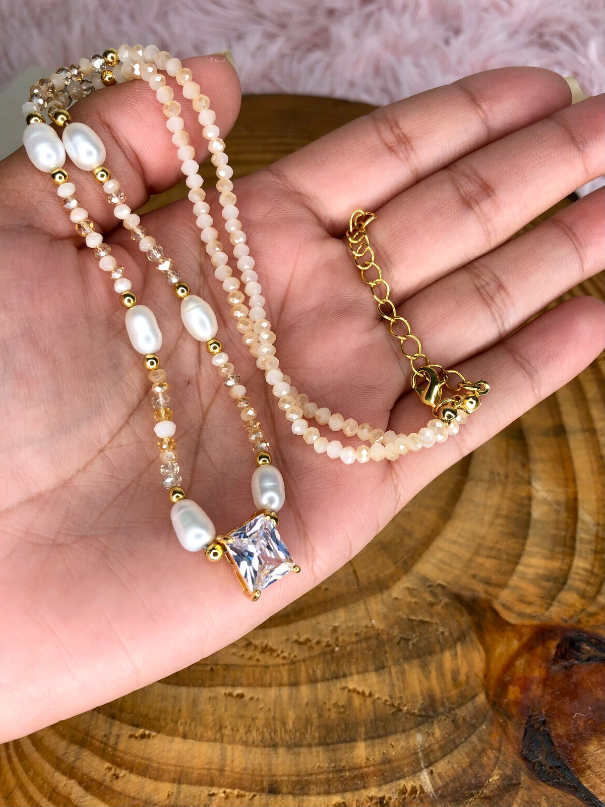 Colar Sammy Perolado Com Baguete Zircônia E Pérolas
