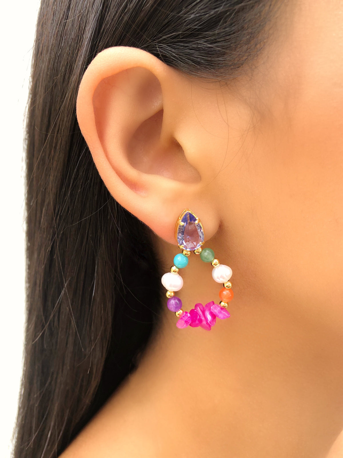 Brinco Márcia Pérolas, Pedras Naturais Coloridas, Cascalho Pink E Gota Lapidada Cor Tanzanita - Tiff Joias