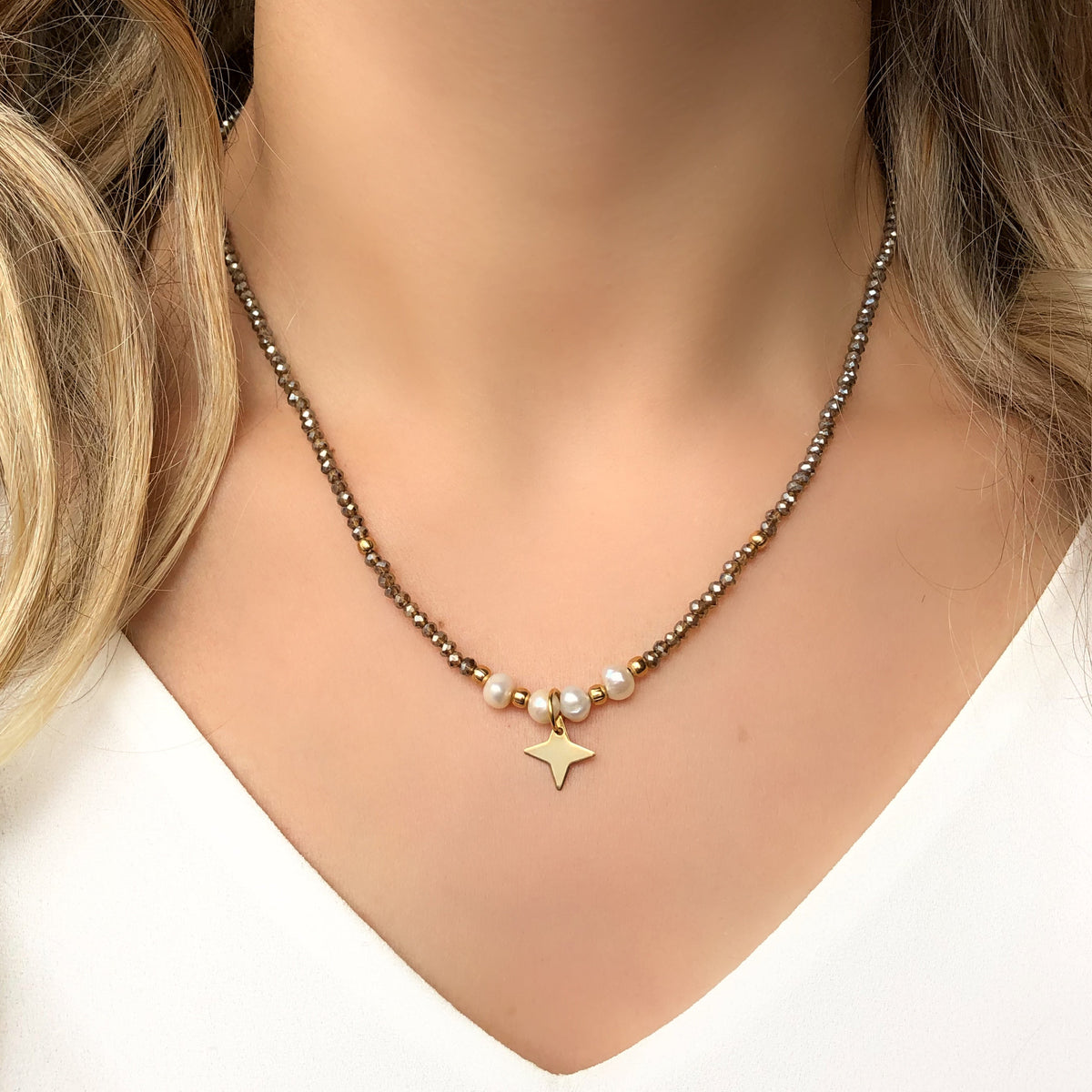 Colar Cristais Avelã Com Pérola Água Doce E Estrela - Tiff Joias
