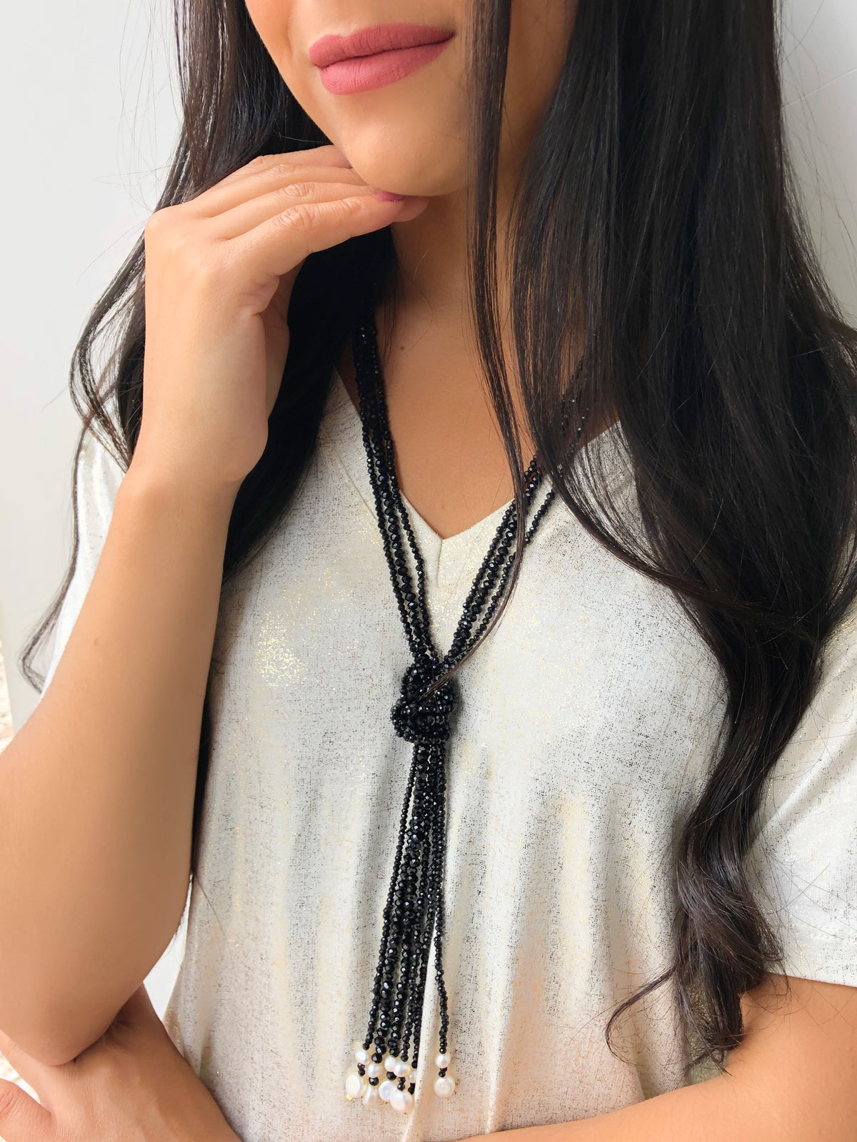 Colar Vanessa Cristais Triplo Preto Com Pérolas Naturais De Água Doce 1,20m - Tiff Joias
