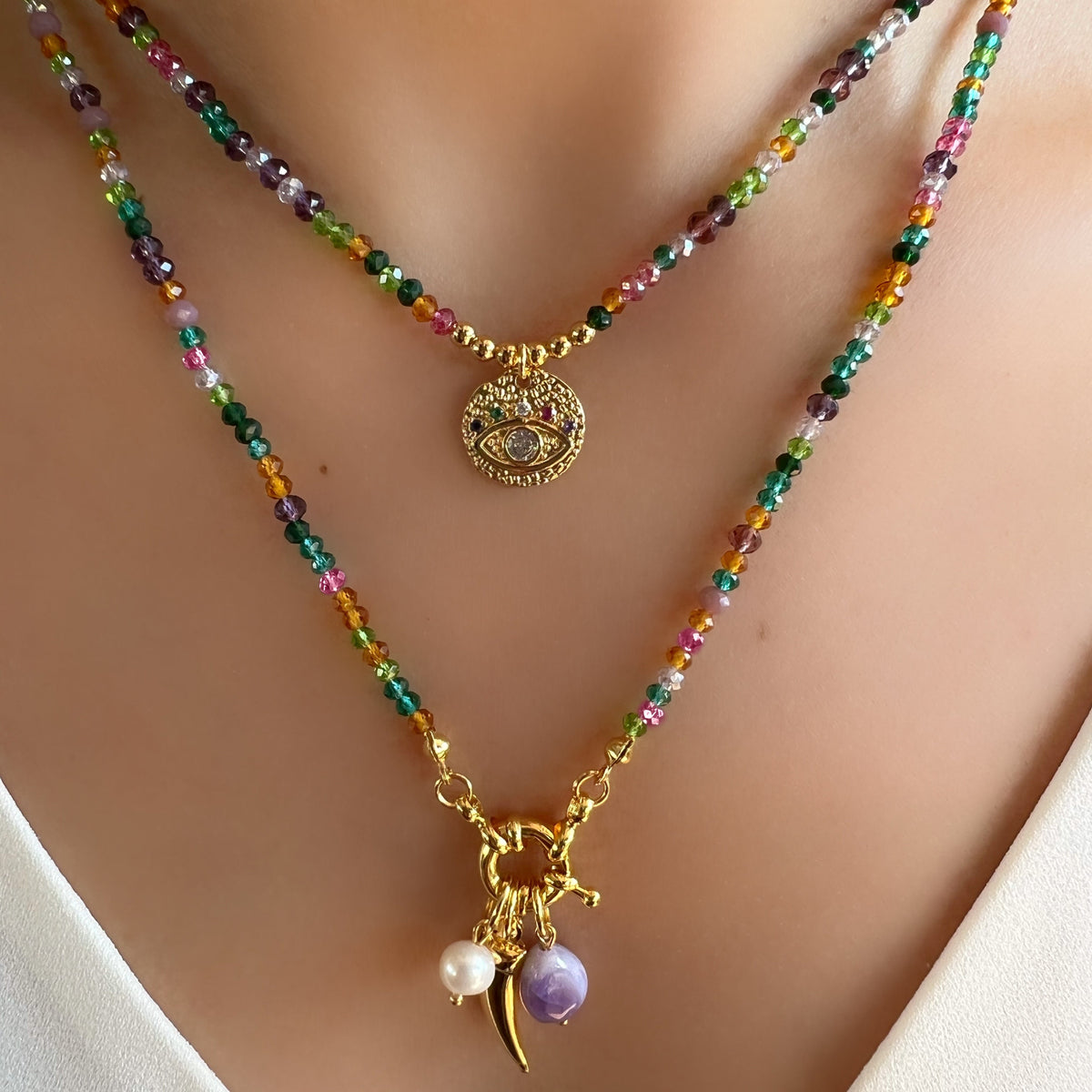 Mix de colares tons roxo e medalha olho grego - Tiff Joias