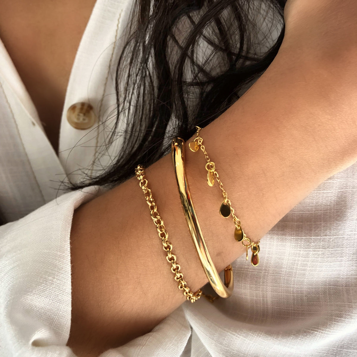 Mix de pulseiras corrente e bracelete liso - Tiff Joias