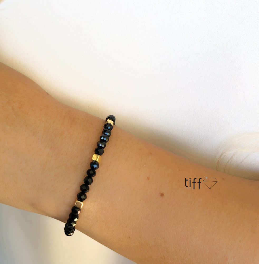 Pulseira Cristais Cor Onix Com Mini Cubos - Tiff Joias