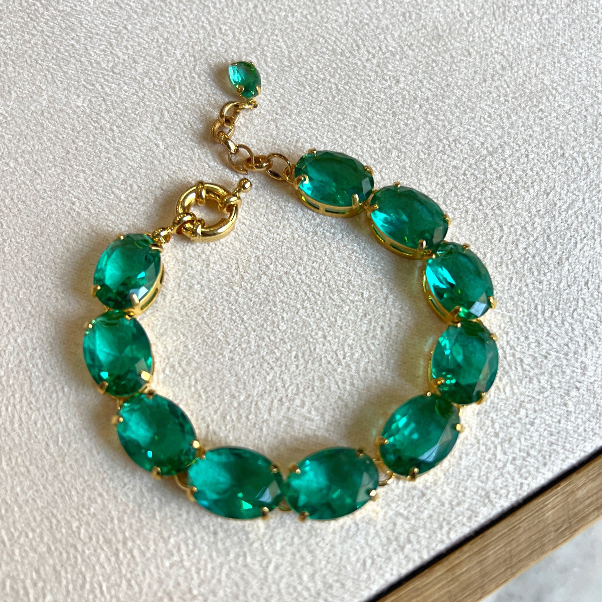 Pulseira Riviera Ovais Cor Turmalina Paraíba E Fecho Bóia 18cm - Tiff Joias